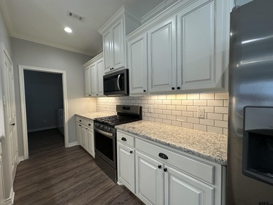 Immaculate and move-in ready, this like-new 2B2B home offers on Cherokee Club Estates Golf Course in Texas - for sale on GolfHomes.com, golf home, golf lot