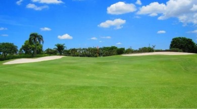 NEW! GROUND LEVEL WALK-IN CORNER CONDOPLETELY RENOVATED LARGEST on Kings Point Golf -Flanders Way in Florida - for sale on GolfHomes.com, golf home, golf lot