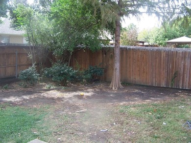 THIS IS A BEAUTIFUL HOME WITH ALL THE EXTRAS IN A GREAT PRIVATE on Mansfield National Golf Club in Texas - for sale on GolfHomes.com, golf home, golf lot