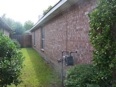 THIS IS A BEAUTIFUL HOME WITH ALL THE EXTRAS IN A GREAT PRIVATE on Mansfield National Golf Club in Texas - for sale on GolfHomes.com, golf home, golf lot