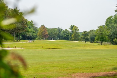 Welcome to easy Lowcountry living in the heart of Mount on Snee Farm Country Club in South Carolina - for sale on GolfHomes.com, golf home, golf lot