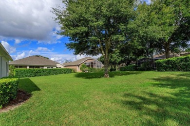 One or more photo(s) has been virtually staged. PROPERTY IS on Kings Ridge Golf Club in Florida - for sale on GolfHomes.com, golf home, golf lot