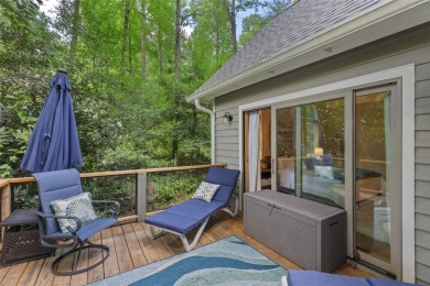 The perfect 3 bed, 3 and 1/2 bath Cottage with ample sized rooms on Burlingame Country Club in North Carolina - for sale on GolfHomes.com, golf home, golf lot