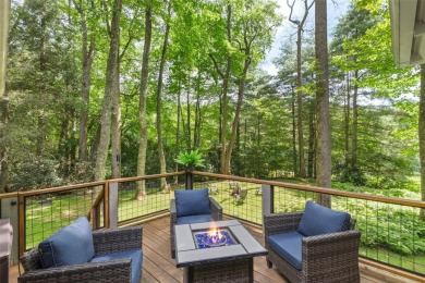 The perfect 3 bed, 3 and 1/2 bath Cottage with ample sized rooms on Burlingame Country Club in North Carolina - for sale on GolfHomes.com, golf home, golf lot