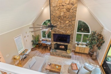 The perfect 3 bed, 3 and 1/2 bath Cottage with ample sized rooms on Burlingame Country Club in North Carolina - for sale on GolfHomes.com, golf home, golf lot