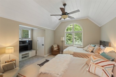 The perfect 3 bed, 3 and 1/2 bath Cottage with ample sized rooms on Burlingame Country Club in North Carolina - for sale on GolfHomes.com, golf home, golf lot