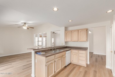 Welcome to this charming single-family residence in the on Oakwood Golf Club  in Arizona - for sale on GolfHomes.com, golf home, golf lot