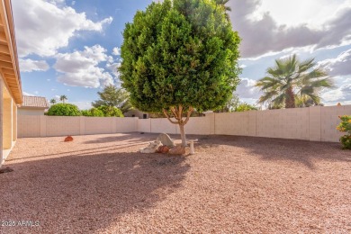 Welcome to this charming single-family residence in the on Oakwood Golf Club  in Arizona - for sale on GolfHomes.com, golf home, golf lot