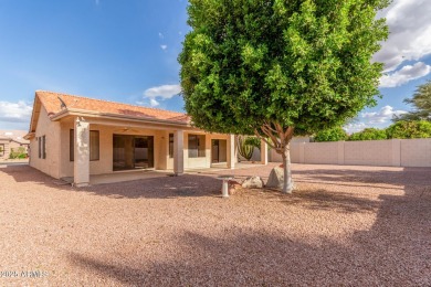 Welcome to this charming single-family residence in the on Oakwood Golf Club  in Arizona - for sale on GolfHomes.com, golf home, golf lot