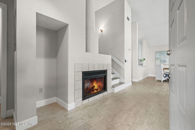 Beautiful townhome in Turtleback Crossing within TPC Sawgrass! on The Yard in Florida - for sale on GolfHomes.com, golf home, golf lot