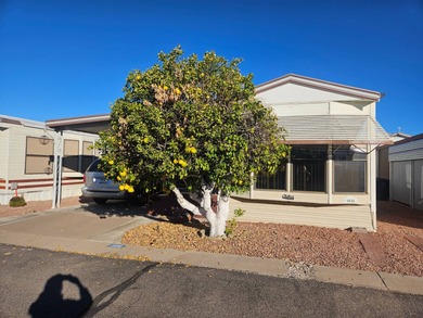 Big Bang for the Buck! This charming 1 bedroom, 1.25 bathroom on Viewpoint Golf Resort in Arizona - for sale on GolfHomes.com, golf home, golf lot