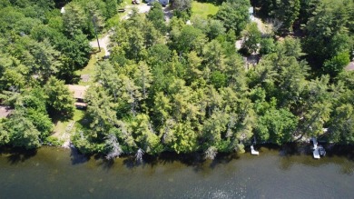 Looking for an exceptional location to build your lakefront on Belgrade Lakes Golf Club in Maine - for sale on GolfHomes.com, golf home, golf lot