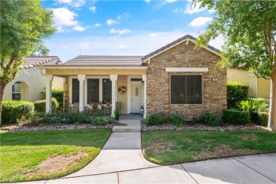 Beautiful 55+ single story home in the gated community of Four on Hemet Golf Club in California - for sale on GolfHomes.com, golf home, golf lot