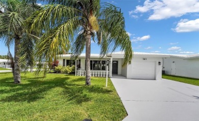 Fully renovated THREE BEDROOM, 2 bath, 1 car garage single on Leisureville Community Association in Florida - for sale on GolfHomes.com, golf home, golf lot