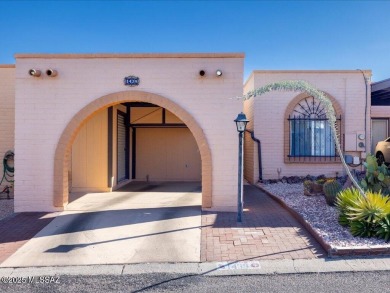 OFFERING A HOME WARRANTY AND 1% CONCESSIONS with acceptable on Canoa Hills Golf Course in Arizona - for sale on GolfHomes.com, golf home, golf lot