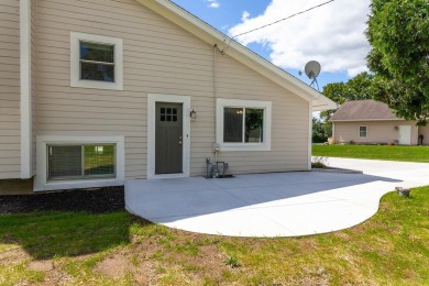 Enjoy shared deeded access to Pewaukee Lake! Perfect for on Western Lakes Golf Club in Wisconsin - for sale on GolfHomes.com, golf home, golf lot