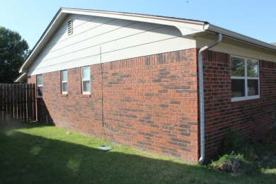 Convenience!  This 3 bed, 1.5 bath, 2 car garage home's location on Woodward Municipal Golf Course in Oklahoma - for sale on GolfHomes.com, golf home, golf lot