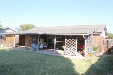 Convenience!  This 3 bed, 1.5 bath, 2 car garage home's location on Woodward Municipal Golf Course in Oklahoma - for sale on GolfHomes.com, golf home, golf lot