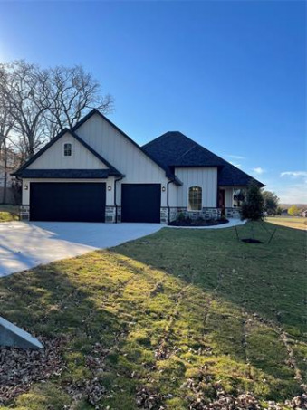 New Construction on Golf Course Lot! This 3 BR, 2.5 Bath Custom on Lake Kiowa Golf Course in Texas - for sale on GolfHomes.com, golf home, golf lot