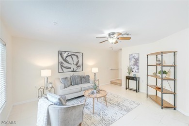 Charming 3 bedroom townhome in the Villages of Stoneybrook on Gateway Golf and Country Club in Florida - for sale on GolfHomes.com, golf home, golf lot