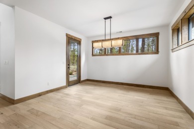Open House 5/24 11-3. Embrace the perfect blend of style on Sunriver Caldera Springs Golf Course in Oregon - for sale on GolfHomes.com, golf home, golf lot