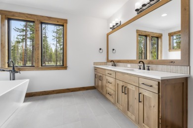 Open House 5/24 11-3. Embrace the perfect blend of style on Sunriver Caldera Springs Golf Course in Oregon - for sale on GolfHomes.com, golf home, golf lot