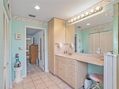 Welcome to this charming 2 bedroom, 2 bath ranch home located in on The Links of Spruce Creek in Florida - for sale on GolfHomes.com, golf home, golf lot