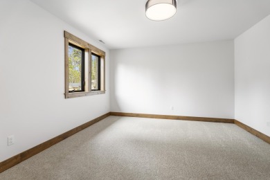 Open House 5/24 11-3. Embrace the perfect blend of style on Sunriver Caldera Springs Golf Course in Oregon - for sale on GolfHomes.com, golf home, golf lot