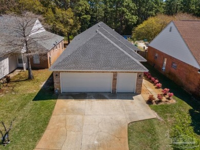 The cutest 3 bedroom 2 bath brick home with a screened in porch on Tiger Point Golf and Country Club in Florida - for sale on GolfHomes.com, golf home, golf lot