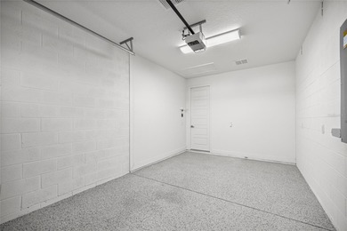 GOLF COURSE VIEW! WHOLE HOUSE GENERATOR! SOLAR TUBES! ENCLOSED on  in Florida - for sale on GolfHomes.com, golf home, golf lot