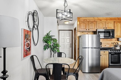 Turnkey mountain escape at The Inn at SilverCreek! This on Headwaters Golf Course At Granby Ranch in Colorado - for sale on GolfHomes.com, golf home, golf lot