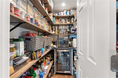 Looking for the perfect home in a golf community? This beautiful on Teetering Rocks Links in Missouri - for sale on GolfHomes.com, golf home, golf lot