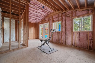 Fully furnished and turn-key, this Chalet/Alpine-style on Big Bear Mountain Ski and Golf Resort in California - for sale on GolfHomes.com, golf home, golf lot