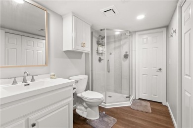 Looking for the perfect home in a golf community? This beautiful on Teetering Rocks Links in Missouri - for sale on GolfHomes.com, golf home, golf lot