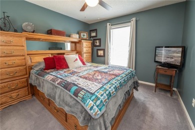 Welcome to this beautifully maintained 4-bedroom, 2.5-bath home on Paradise Pointe Golf Complex in Missouri - for sale on GolfHomes.com, golf home, golf lot