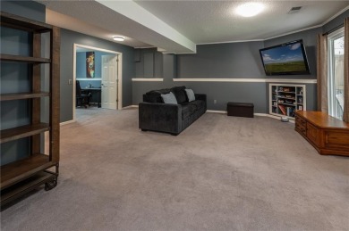 Welcome to this beautifully maintained 4-bedroom, 2.5-bath home on Paradise Pointe Golf Complex in Missouri - for sale on GolfHomes.com, golf home, golf lot