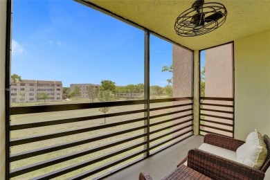 Washer/dryer in unit.Spacious/furnished 2 bed/2 bath condo on Sunrise Lakes Phase IV Golf Course in Florida - for sale on GolfHomes.com, golf home, golf lot