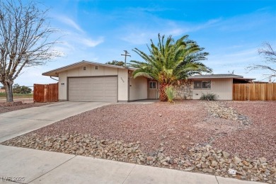 Beautiful single-story home on an extra large lot located right on Desert Rose Golf Course in Nevada - for sale on GolfHomes.com, golf home, golf lot