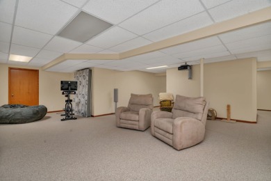 The possibilities are ENDLESS for this incredible property!!! on Heritage Bluffs Public Golf Club in Illinois - for sale on GolfHomes.com, golf home, golf lot