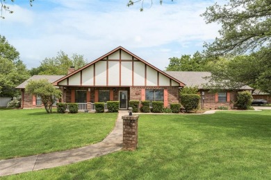 Welcome to your new home in beautiful Lake Kiowa, TX! This on Lake Kiowa Golf Course in Texas - for sale on GolfHomes.com, golf home, golf lot