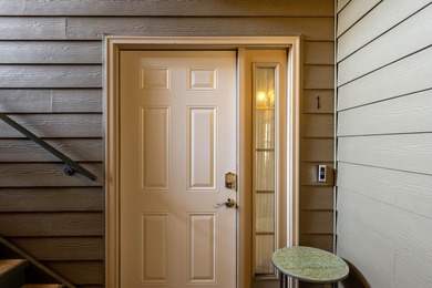 Well-appointed 2-bedroom, 2-bath condo located in desirable on Ledgestone Country Club and Golf Course in Missouri - for sale on GolfHomes.com, golf home, golf lot