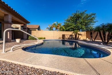 CHARMING 3-BEDROOM HOME WITH DEN AND POOL
Beautiful on The Golf Club At Johnson Ranch in Arizona - for sale on GolfHomes.com, golf home, golf lot