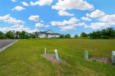 This double lot is a vacant residential lot located within the on Southern Hills Plantation Club in Florida - for sale on GolfHomes.com, golf home, golf lot