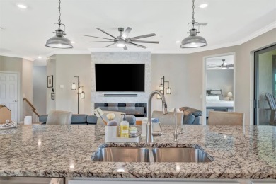 Welcome to Paradise! With 3 bedrooms, 2 baths, and a 2.5 car on Lakewood National Golf Club in Florida - for sale on GolfHomes.com, golf home, golf lot