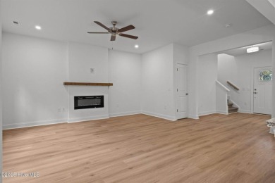 The seller is offering $20,000 to use as you choose. The on Woodlake Country Club in North Carolina - for sale on GolfHomes.com, golf home, golf lot