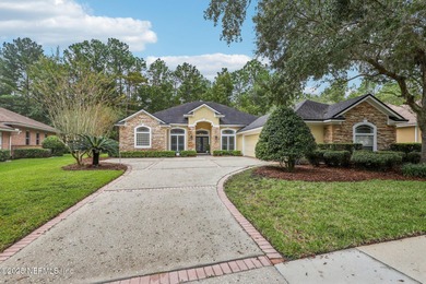 Welcome home to 125 Pinehurst Pointe Drive - a beautifully on Slammer and Squire Golf Course in Florida - for sale on GolfHomes.com, golf home, golf lot