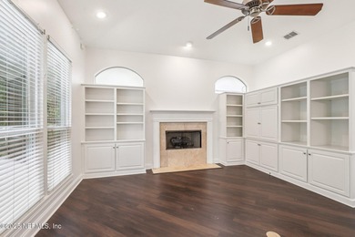 Welcome home to 125 Pinehurst Pointe Drive - a beautifully on Slammer and Squire Golf Course in Florida - for sale on GolfHomes.com, golf home, golf lot