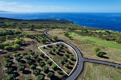 Hokulia Lot 251 is a spectacular corner lot with unprecedented on Club At Hokulia in Hawaii - for sale on GolfHomes.com, golf home, golf lot