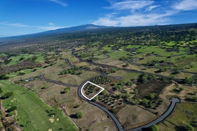 Hokulia Lot 251 is a spectacular corner lot with unprecedented on Club At Hokulia in Hawaii - for sale on GolfHomes.com, golf home, golf lot