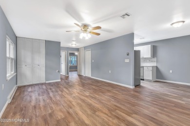 Welcome to this Beautifully Renovated 2 Bedroom 1 Bath End-Unit on Greenbriar Woodlands in New Jersey - for sale on GolfHomes.com, golf home, golf lot